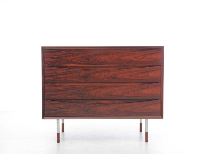 Mid century modern scandinavian chest of drawers in rosewood by Arne Vodder