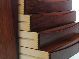 Mid century modern scandinavian chest of drawers in rosewood by Arne Vodder