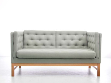 Mid-Century modern scandinavian sofa 2 seats model EJ315 by Erik Ole Jorgensen