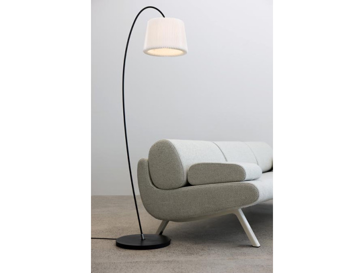 Scandinavian floor lamp Snowdrop Galerie Møbler