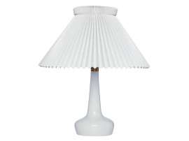 Lampe de table scandinave modèle 311 édition neuve