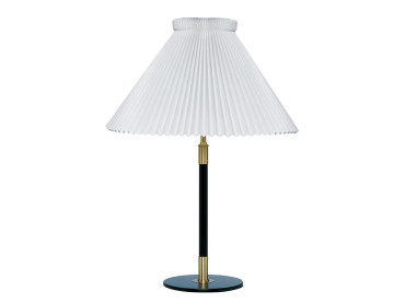 Lampe de table scandinave modèle 352 édition neuve