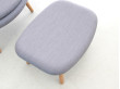 Fauteuil scandinave About A Lounge AAL 92 avec repose pieds