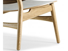 GE 1935 bench Wood, by Hans Wegner. New edition